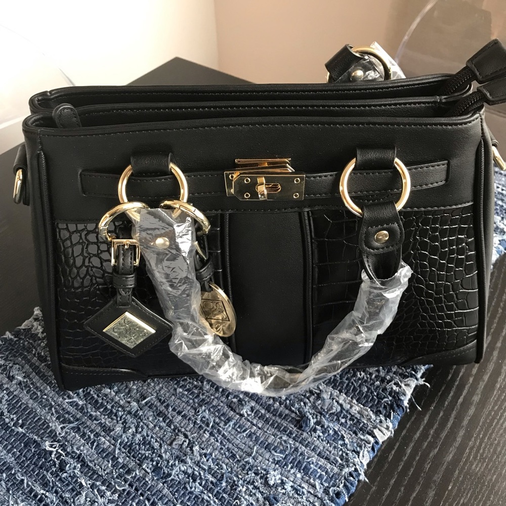 PRICE DROP! Chic Work Bag with Tons of Storage